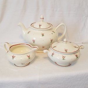 Homer Laughlin Eggshell Nautilus Teapot Set